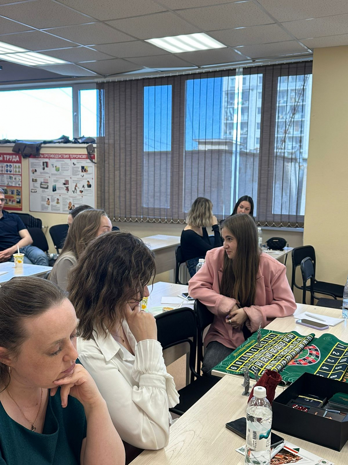 Перспективные нейросети и Кураж продаж: семинар для клиентов и сотрудников в Екатеринбурге